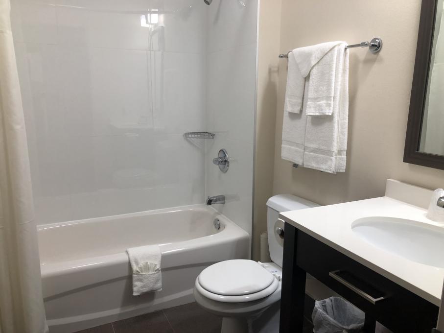 Hôtel Sleep Inn & Suites Québec Est - salle de bains