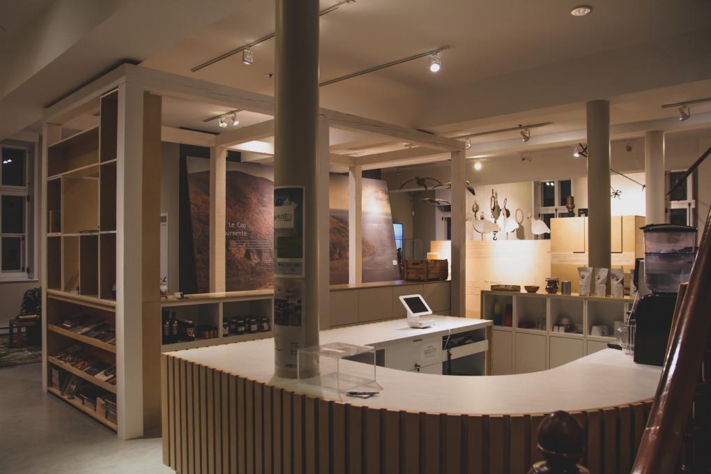 Aux Trois Couvents - Café culturel