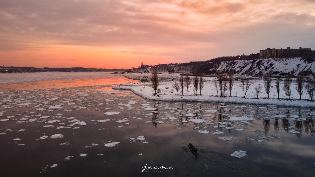 Canot à glace Expérience - Coucher de soleil sur le Saint-Laurent
