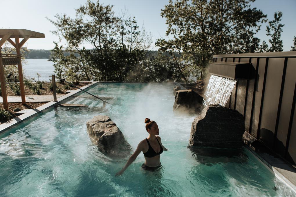 Strøm Spa Nordique - Spa en été
