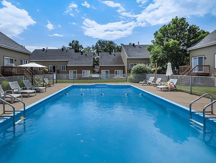 Hébergement Mont-Sainte-Anne - Piscine