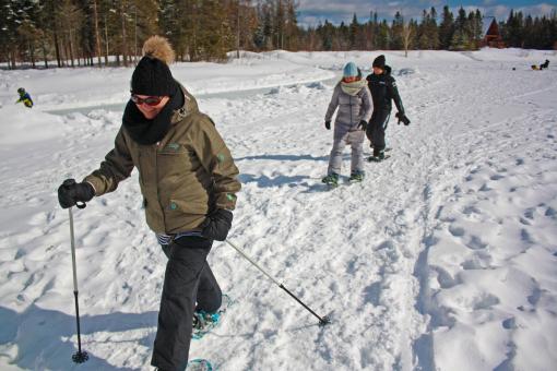 Au Chalet en Bois Rond - Raquettes sur lac gelé
