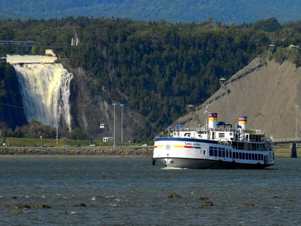 Excursion à la Chute Montmorency en bateau