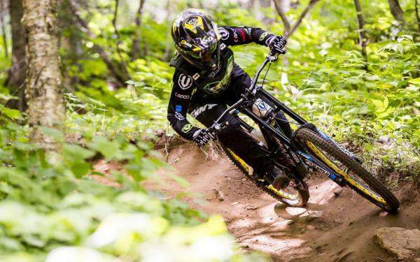 Mont-Sainte-Anne - Descente en vélo de montagne