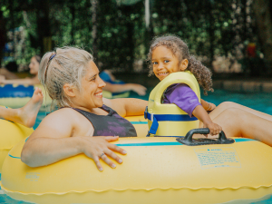 Village Vacances Valcartier - Parc aquatique extérieur - Activité parfaite pour toute la famille