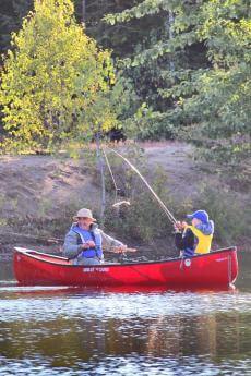Au Chalet en Bois Rond - Pêche en chaloupe