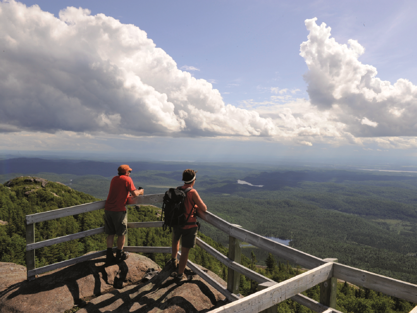 Observation deck at Parc national des Monts-Valin