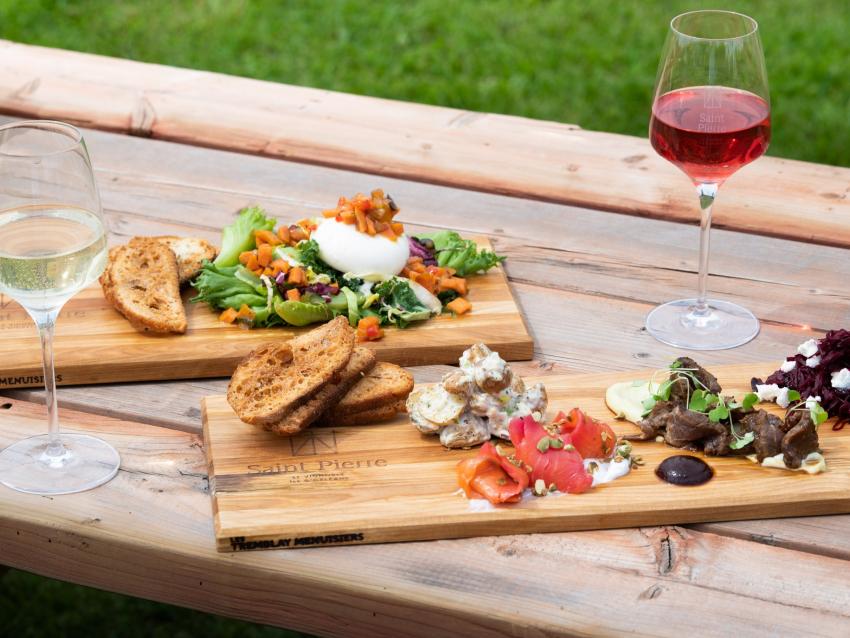 Planche au Saint-Pierre Le Vignoble