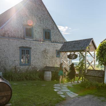The Isle de Bacchus vineyard on Île d'Orléans welcomes visitors.